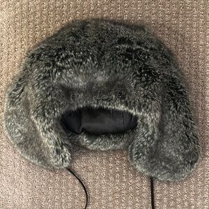 Vera Wang Faux Fur Trapper Hat in Gray